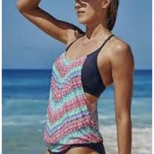 Athleta‎ Moxie Blousy Tankini Swim Top Bra Women's Size 34 B/C